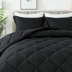 3pcs queen size comforter – $21