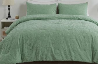 3pcs Comforter king size – $17+