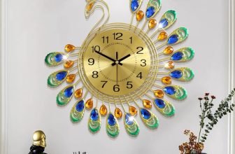 Small Decorative clock – $29