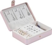 Jewelry organizer – $5