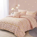 King size 4pc comforter set – $22
