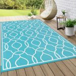 Outdoor straw rug – $15